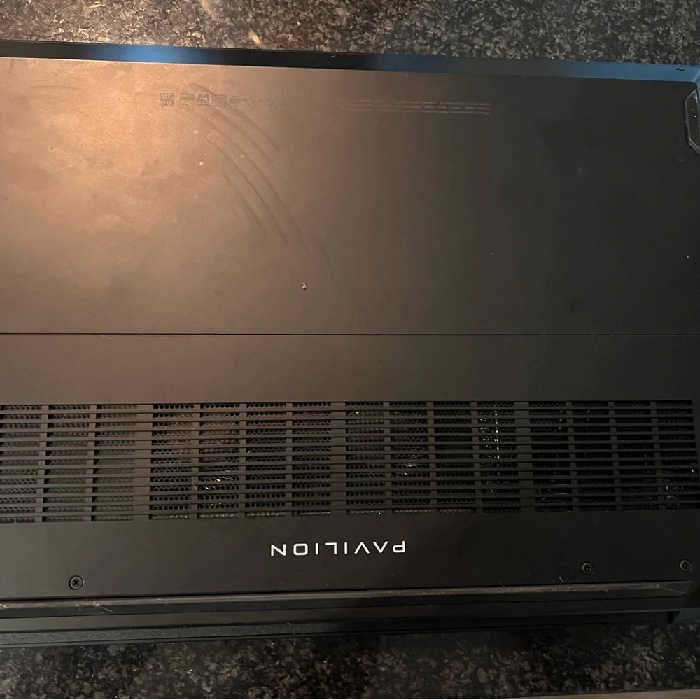 I never use this laptop, it’s in great condition.